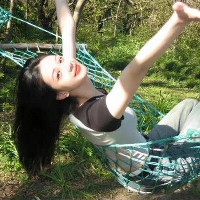 黑影窥窗